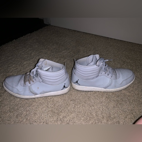Jordan High Tops - Picture 4 of 6